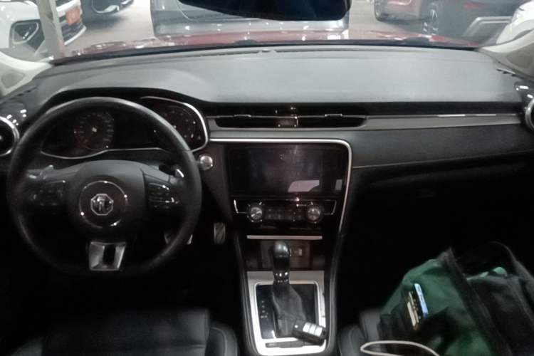 Used MG 6 2017 20T Automatic Luxury Smart Connect Version China V Standard Center Console