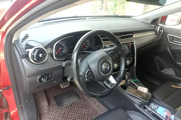 Used MG 6 2017 20T Automatic Luxury Smart Connect Version China V Standard Center Console