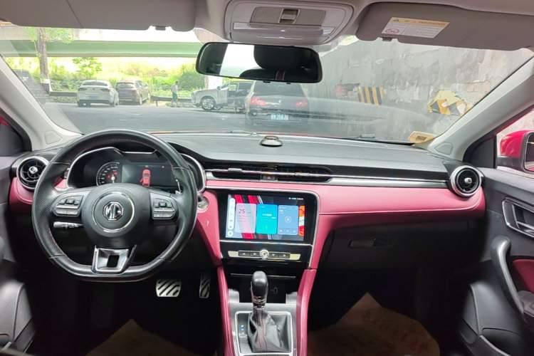 Used MG 6 2017 20T Automatic Trophy Prestige Internet Edition China V Standard Center Console