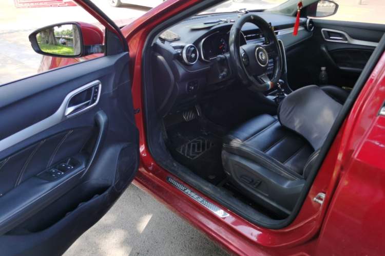 Used MG 6 2017 20T Automatic Luxury Smart Connect Version China V Standard Driver Seat