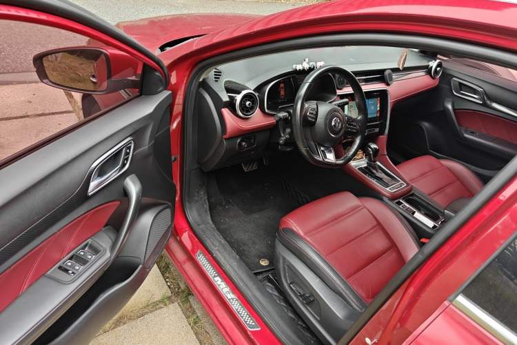 Used MG 6 2017 20T Automatic Trophy Prestige Internet Edition China V Standard Driver Seat