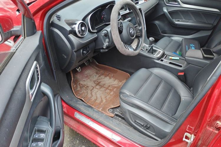 Used MG 6 2017 20T Manual Luxury Smart Connect Version China V Standard Driver Seat