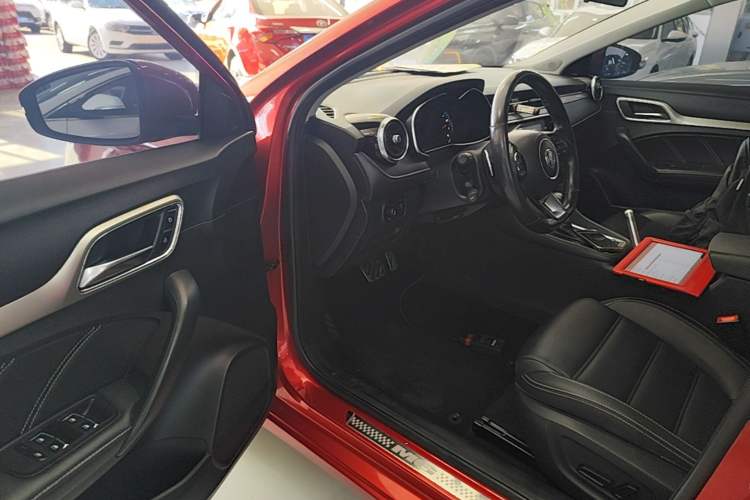 Used MG 6 2017 20T Automatic Luxury Smart Connect Version China V Standard Driver Seat