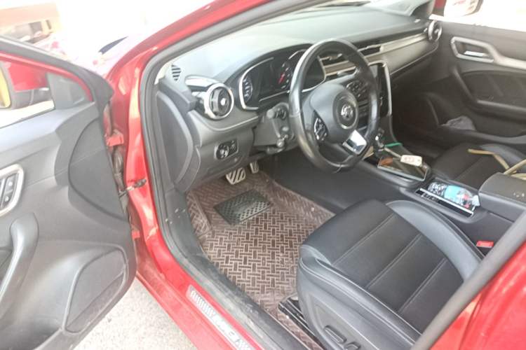 Used MG 6 2017 20T Automatic Luxury Smart Connect Version China V Standard Driver Seat
