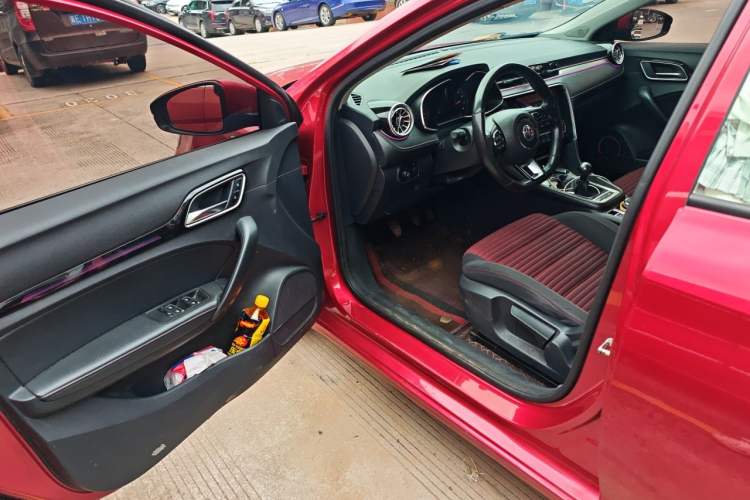 Used MG 6 2017 20T Manual Elite Smart Connect Version China V Standard Driver Seat