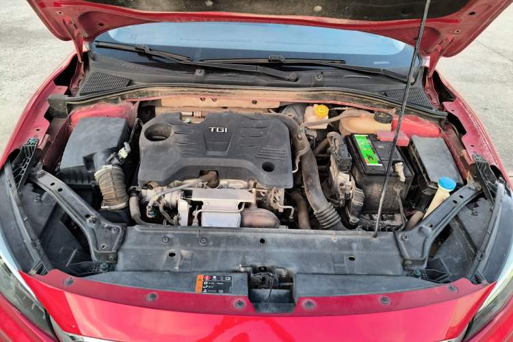 Used MG 6 2017 20T Automatic Luxury Smart Connect Version China V Standard Engine Bay