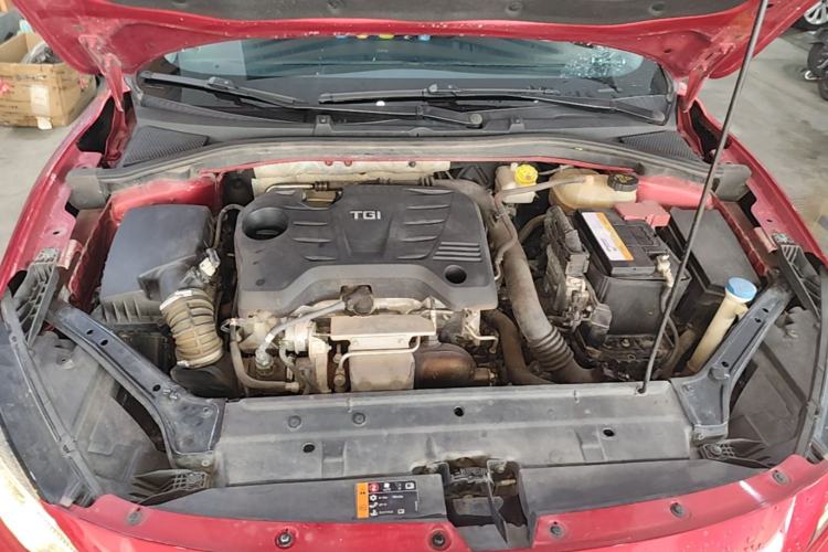 Used MG 6 2017 20T Automatic Luxury Smart Connect Version China V Standard Engine Bay