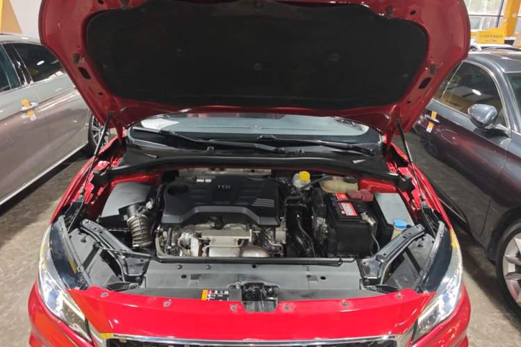 Used MG 6 2017 20T Automatic Trophy Prestige Internet Edition China V Standard Engine Bay