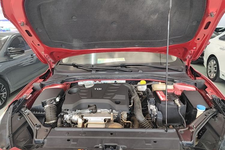Used MG 6 2017 20T Automatic Luxury Smart Connect Version China V Standard Engine Bay