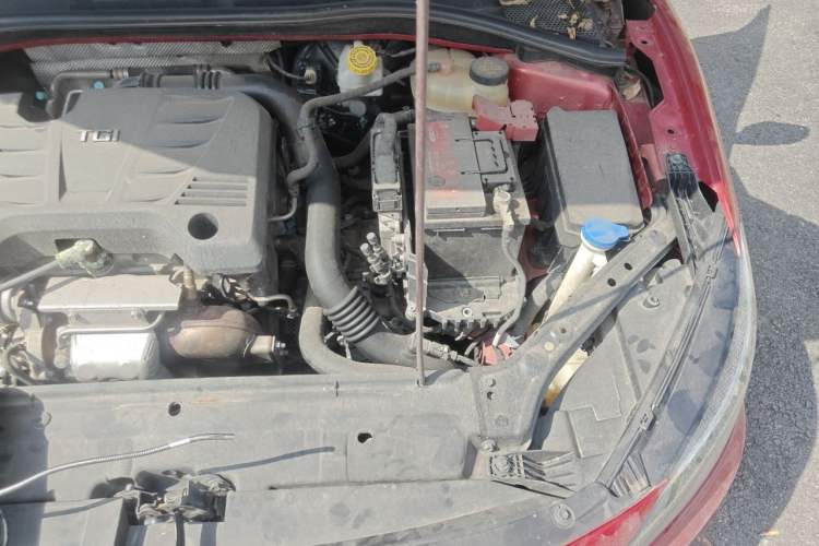 Used MG 6 2017 20T Automatic Luxury Smart Connect Version China V Standard Engine Bay Left