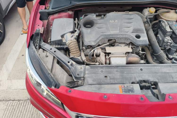 Used MG 6 2017 20T Automatic Luxury Smart Connect Version China V Standard Engine Bay Right