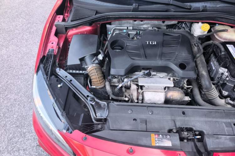 Used MG 6 2017 20T Automatic Prestige Internet Edition China V Standard Engine Bay Right