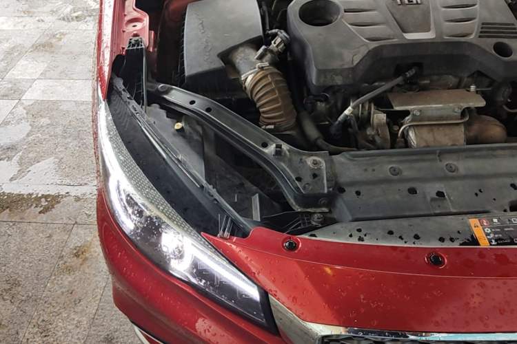 Used MG 6 2017 20T Automatic Prestige Internet Edition China V Standard Engine Bay Right