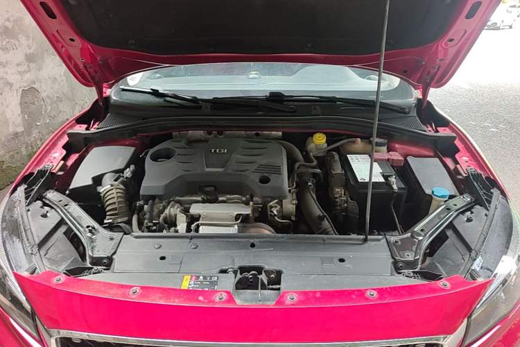 Used MG 6 2017 20T Automatic Trophy Prestige Internet Edition China V Standard Engine Bay