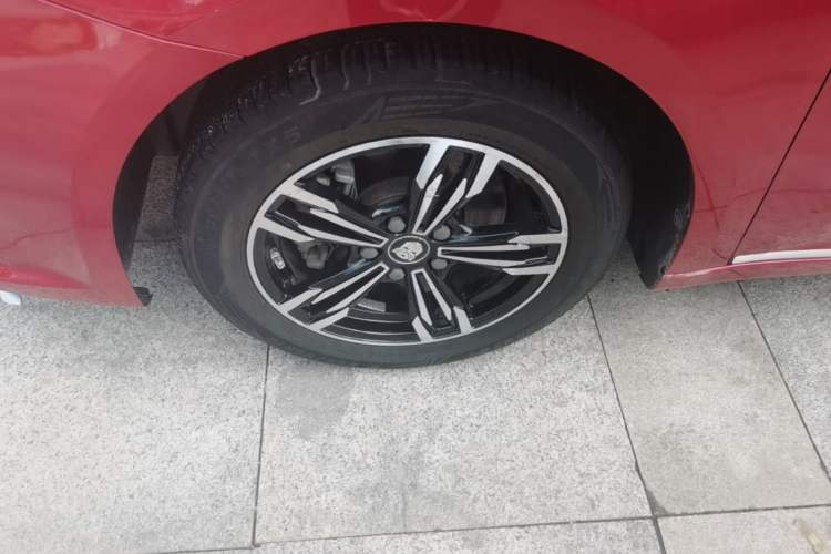 Used MG 6 2017 20T Automatic Elite Smart Connect Version China V Standard Exterior 4