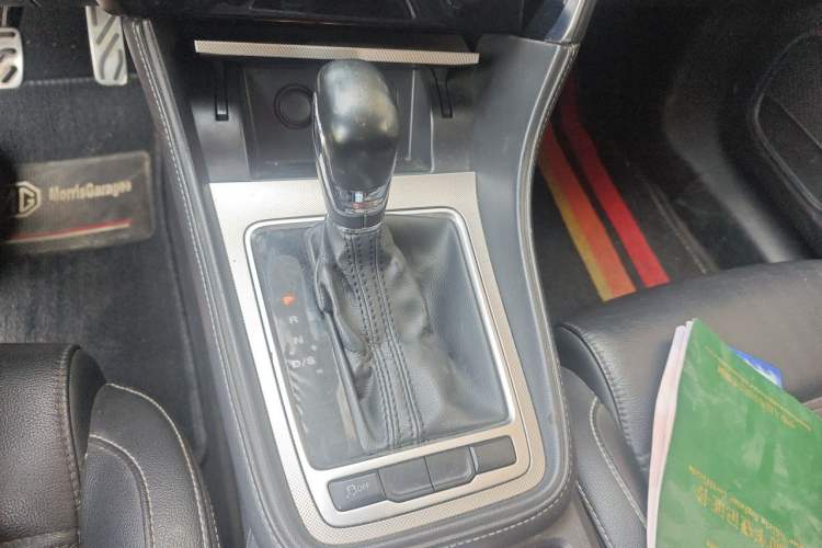Used MG 6 2017 20T Automatic Luxury Smart Connect Version China V Standard Gear Lever