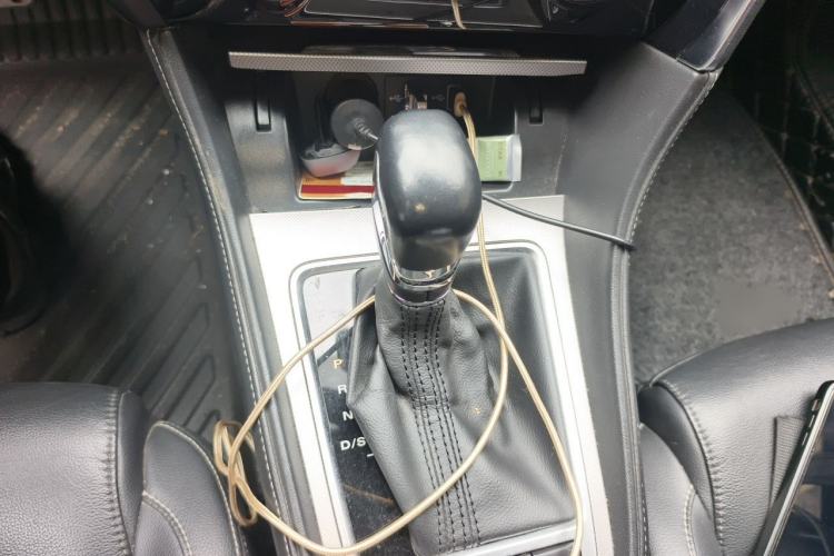 Used MG 6 2017 20T Automatic Luxury Smart Connect Version China V Standard Gear Lever