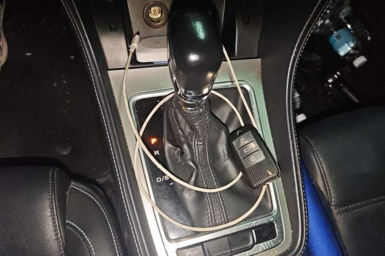Used MG 6 2017 20T Automatic Luxury Smart Connect Version China V Standard Gear Lever