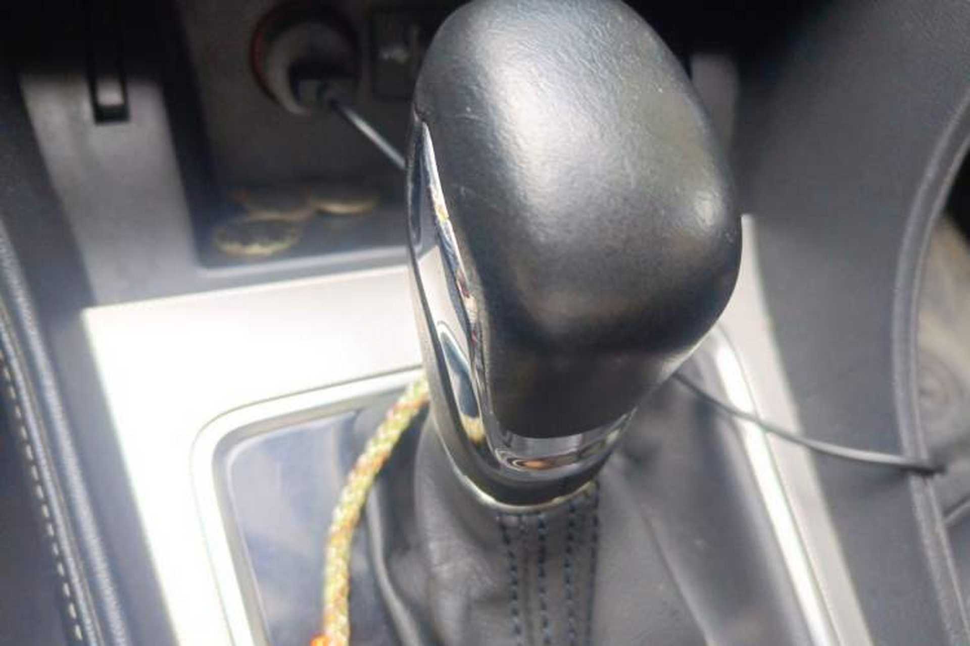 Used MG 6 2017 20T Automatic Luxury Smart Connect Version China V Standard Gear Lever