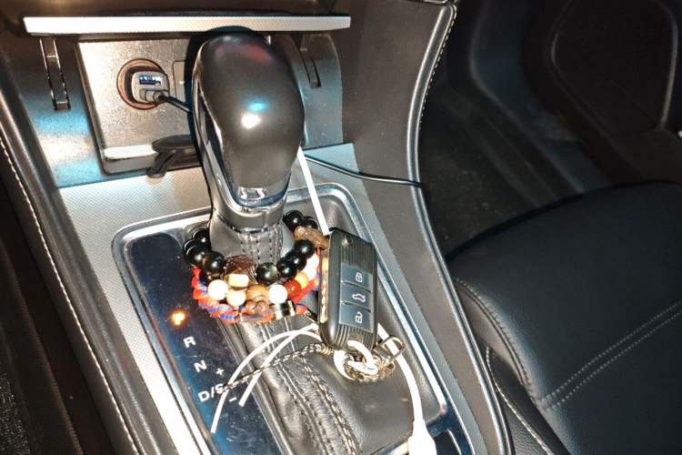 Used MG 6 2017 20T Automatic Prestige Internet Edition China V Standard Gear Lever