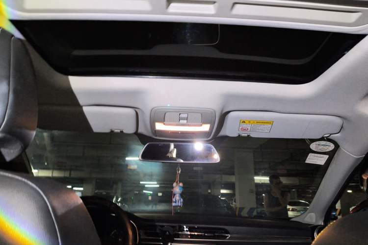 Used MG 6 2017 20T Automatic Luxury Smart Connect Version China V Standard Headliner