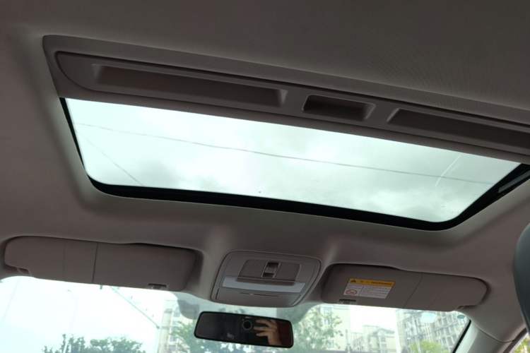 Used MG 6 2017 20T Automatic Trophy Prestige Internet Edition China V Standard Headliner