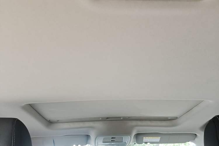 Used MG 6 2017 20T Automatic Luxury Smart Connect Version China V Standard Headliner