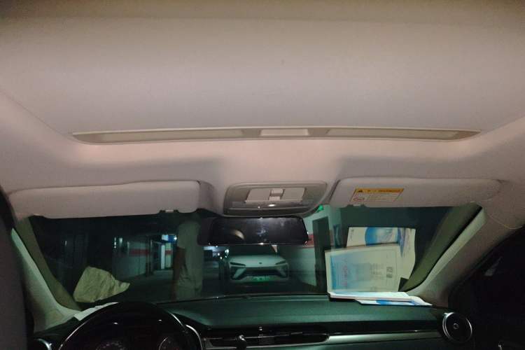 Used MG 6 2017 20T Automatic Luxury Smart Connect Version China V Standard Headliner