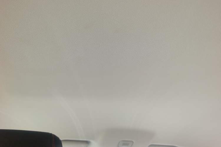 Used MG 6 2017 20T Manual Elite Smart Connect Version China V Standard Headliner