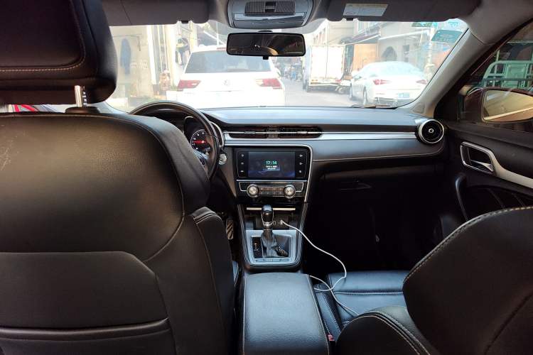 Used MG 6 2017 20T Automatic Luxury Smart Connect Version China V Standard Headliner