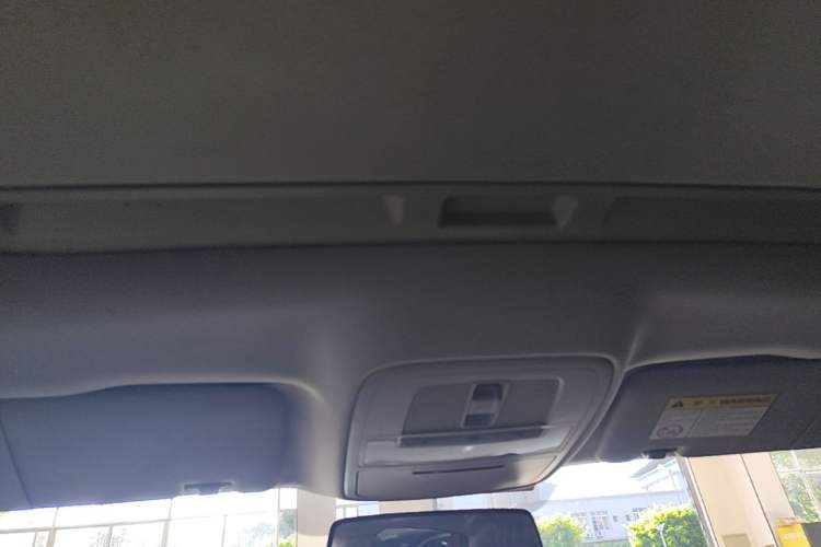 Used MG 6 2017 20T Automatic Luxury Smart Connect Version China V Standard Headliner