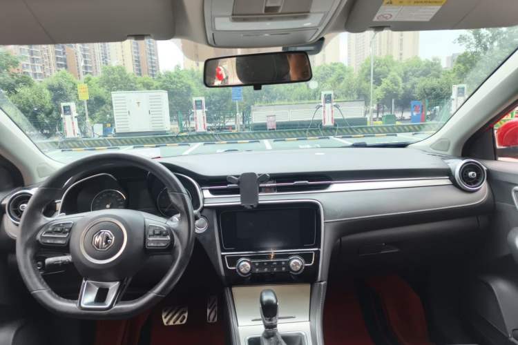 Used MG 6 2017 20T Automatic Luxury Smart Connect Version China V Standard Headliner