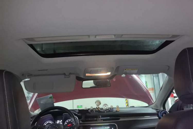 Used MG 6 2017 20T Automatic Luxury Smart Connect Version China V Standard Headliner