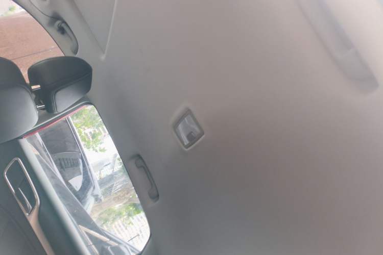 Used MG 6 2017 20T Automatic Luxury Smart Connect Version China V Standard Headliner
