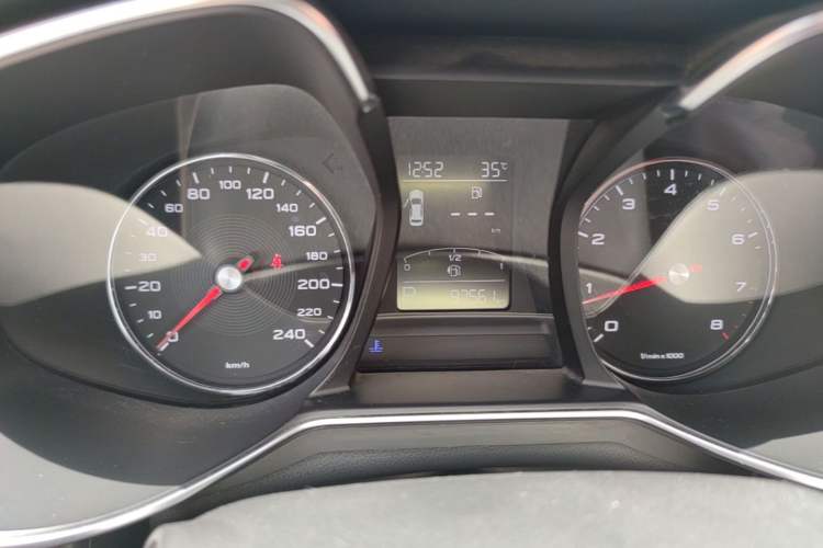 Used MG 6 2017 20T Automatic Elite Smart Connect Version China V Standard Instrument Cluster