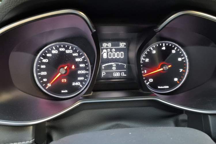Used MG 6 2017 20T Automatic Luxury Smart Connect Version China V Standard Instrument Cluster