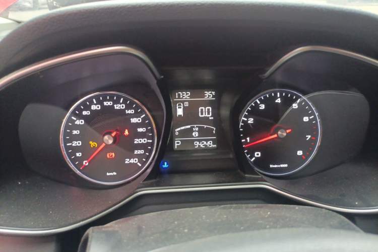 Used MG 6 2017 20T Automatic Prestige Internet Edition China V Standard Instrument Cluster