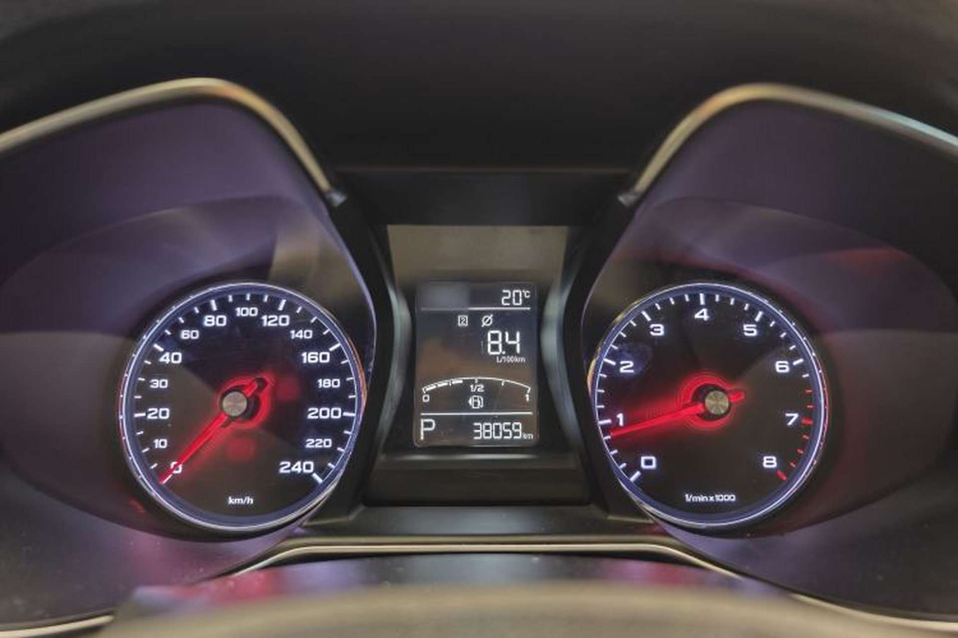Used MG 6 2017 20T Automatic Luxury Smart Connect Version China V Standard Instrument Cluster