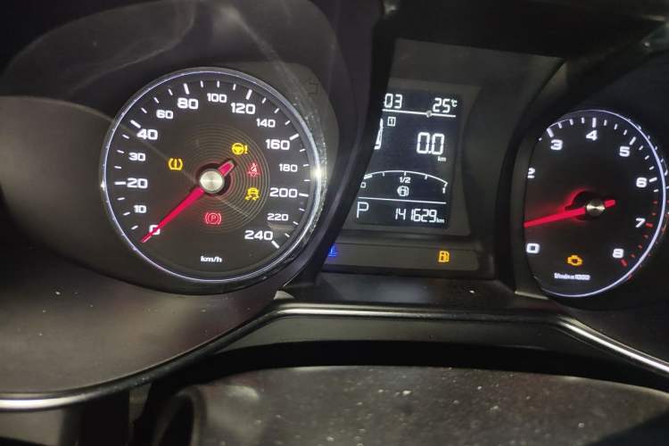 Used MG 6 2017 20T Automatic Luxury Smart Connect Version China V Standard Instrument Cluster