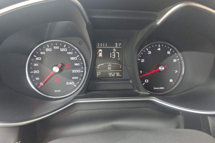 Used MG 6 2017 20T Automatic Luxury Smart Connect Version China V Standard Instrument Cluster