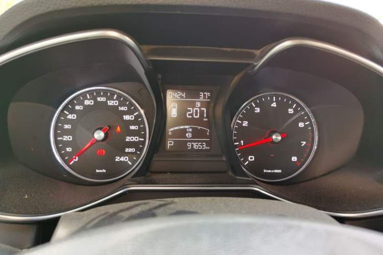 Used MG 6 2017 20T Automatic Luxury Smart Connect Version China V Standard Instrument Cluster