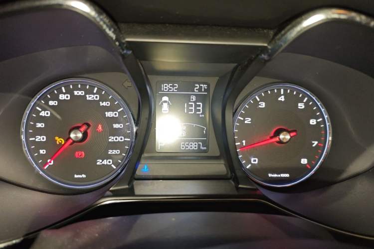 Used MG 6 2017 20T Automatic Luxury Smart Connect Version China V Standard Instrument Cluster