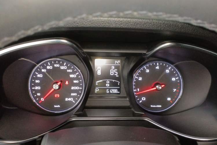 Used MG 6 2017 20T Automatic Luxury Smart Connect Version China V Standard Instrument Cluster