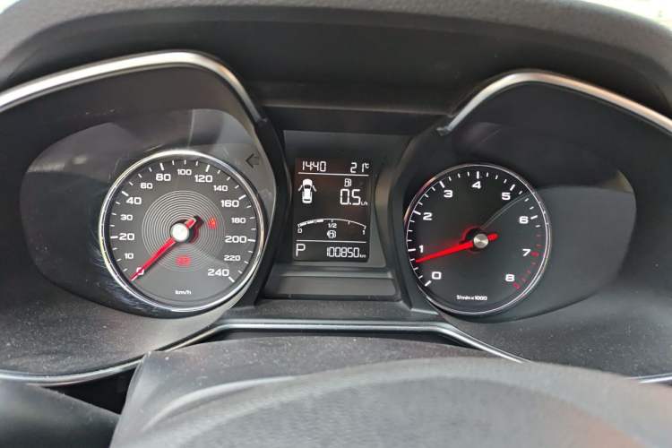 Used MG 6 2017 20T Automatic Luxury Smart Connect Version China V Standard Instrument Cluster