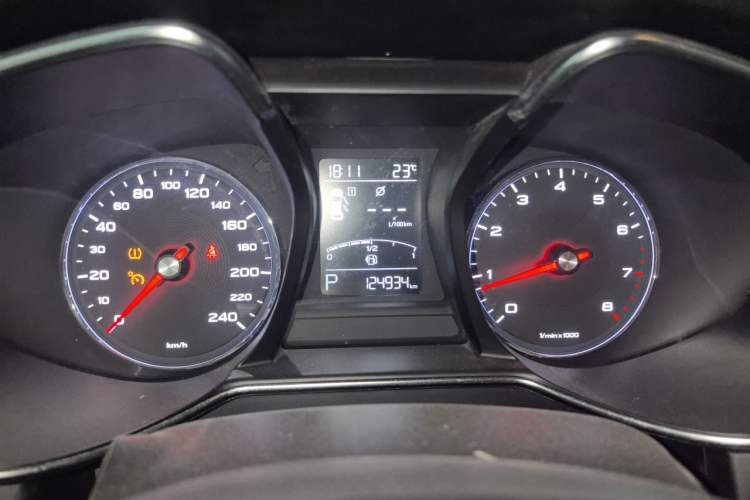Used MG 6 2017 20T Automatic Luxury Smart Connect Version China V Standard Instrument Cluster