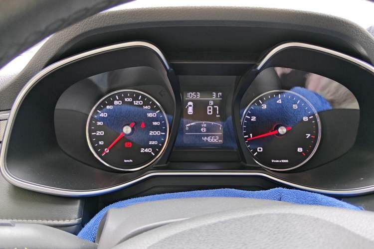 Used MG 6 2017 20T Manual Luxury Smart Connect Version China V Standard Instrument Cluster