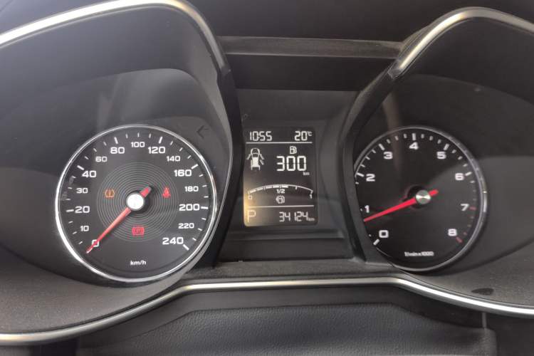 Used MG 6 2017 20T Automatic Elite Smart Connect Version China V Standard Instrument Cluster