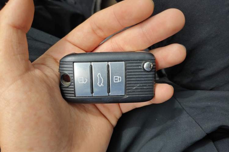 Used MG 6 2017 20T Manual Luxury Smart Connect Version China V Standard Interior 1