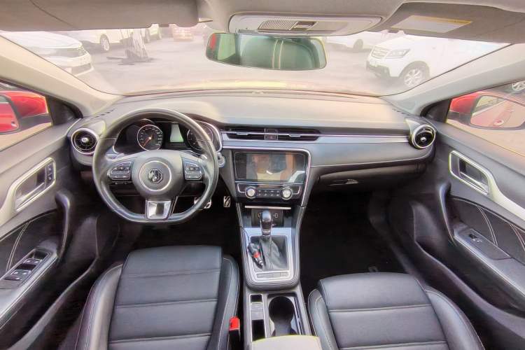 Used MG 6 2017 20T Automatic Luxury Smart Connect Version China V Standard Interior 4