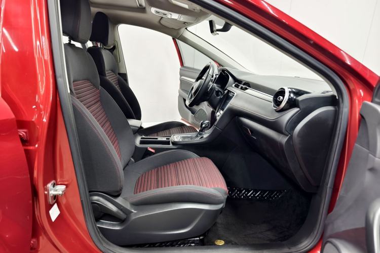 Used MG 6 2017 20T Automatic Elite Smart Connect Version China V Standard Interior 4